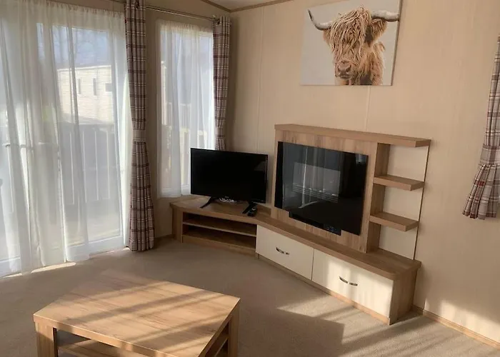 Semesterbostad Woodpecker Lodge, Camelot Park, Ca6 5sz *