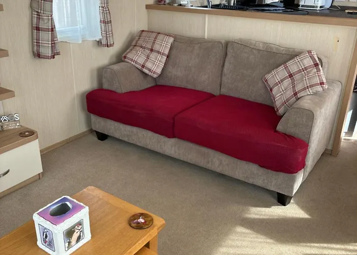 Woodpecker Lodge, Camelot Park, Ca6 5sz *